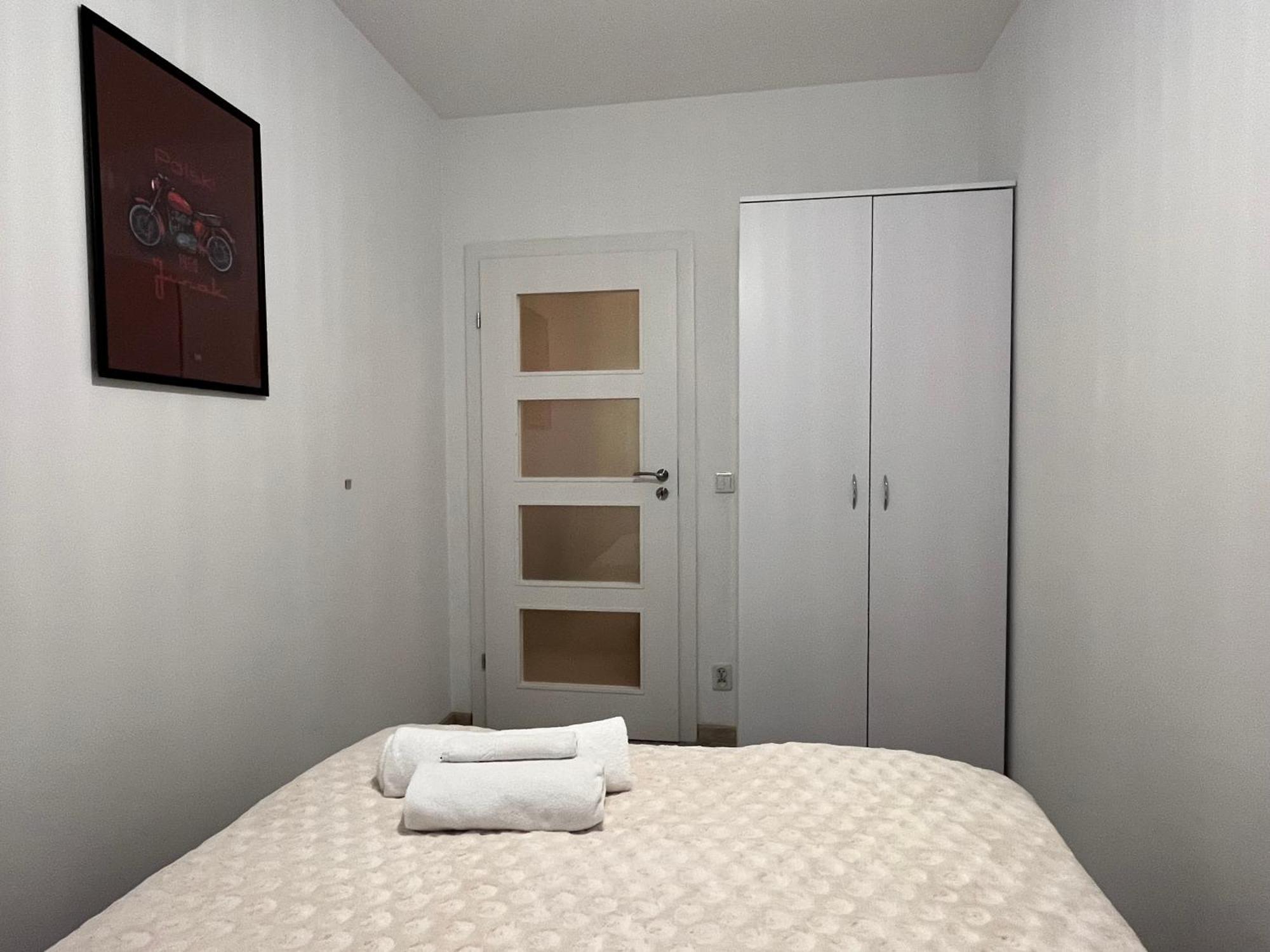 Family House By The River Odra -Panoramic Terrace - 3Room Apartment With 2 Separate Bedrooms And 2 Balconies By Wroapart-Pl- Perfect For Family & Business Stays Вроцлав Екстериор снимка