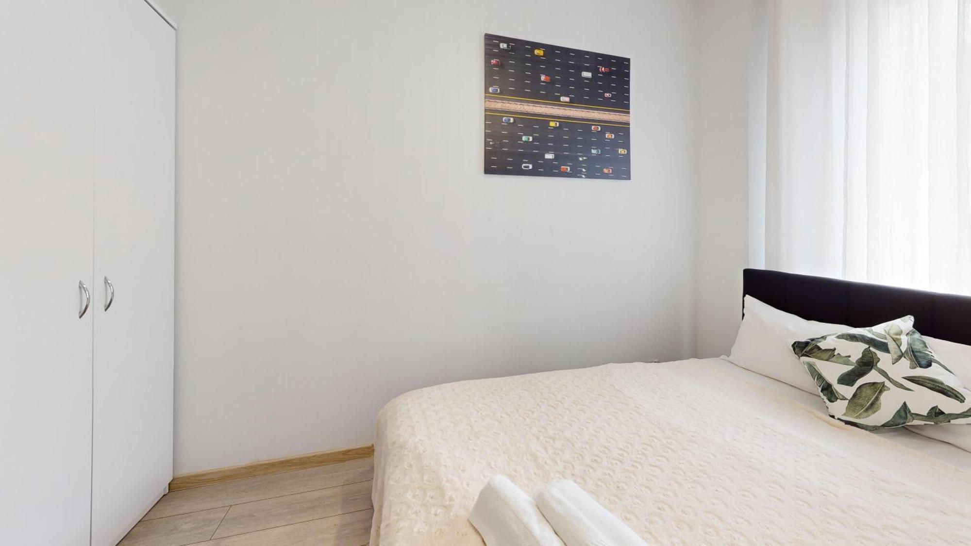 Family House By The River Odra -Panoramic Terrace - 3Room Apartment With 2 Separate Bedrooms And 2 Balconies By Wroapart-Pl- Perfect For Family & Business Stays Вроцлав Екстериор снимка
